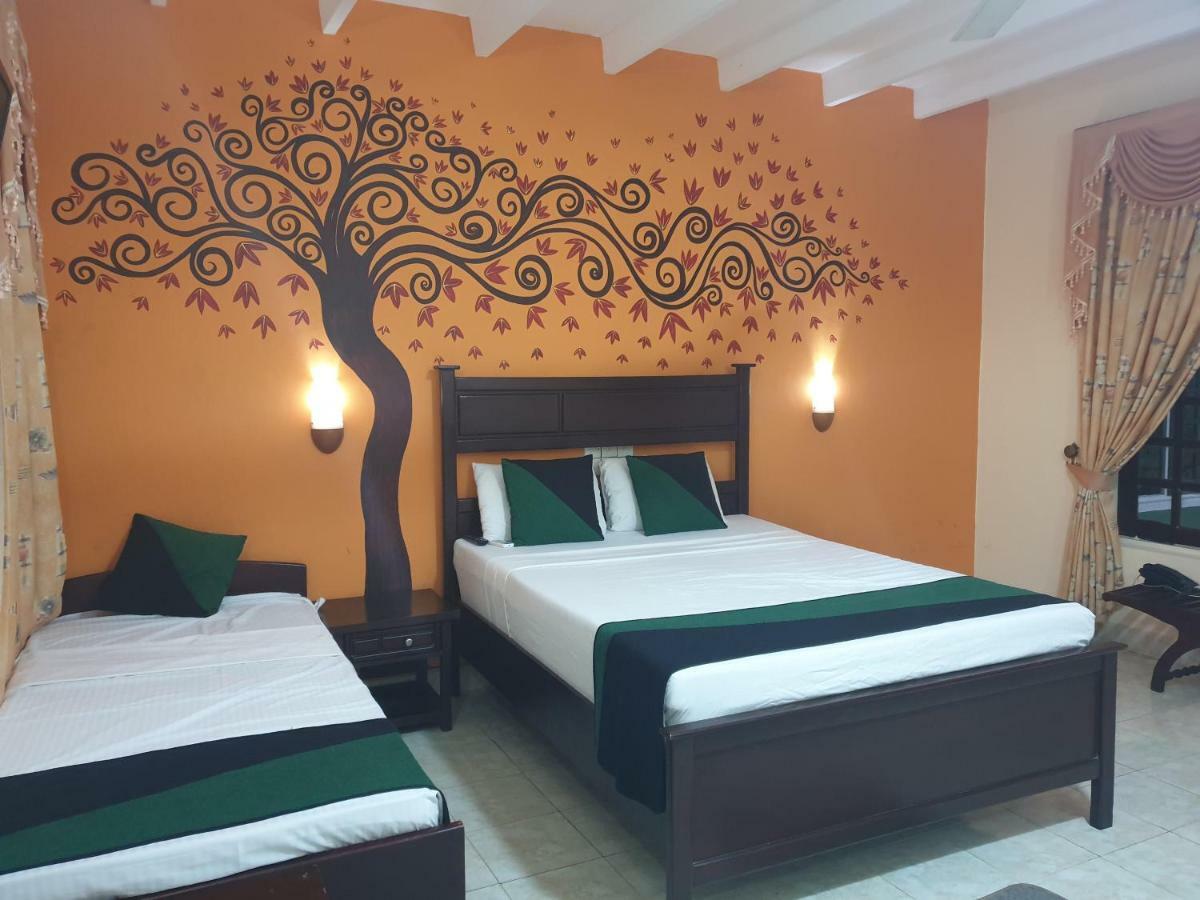 Hotel Eden Garden Sigiriya Luaran gambar